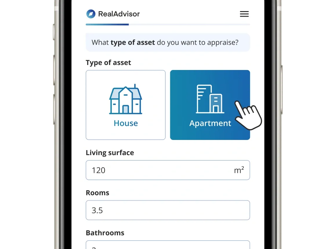 Mobile screen showing RealAdvisor app for online real estate valuation with apartment selected and property details input.